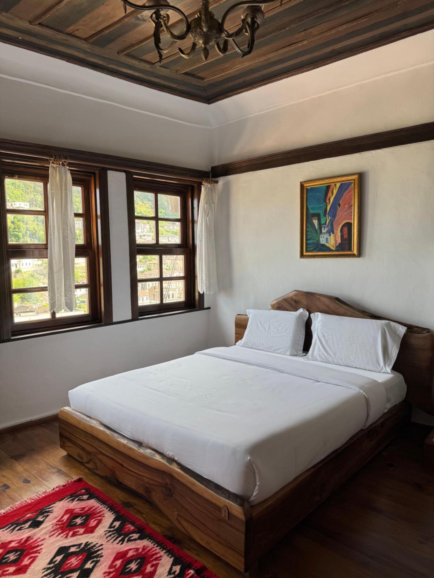 Hotel Ansel Berat Luaran gambar