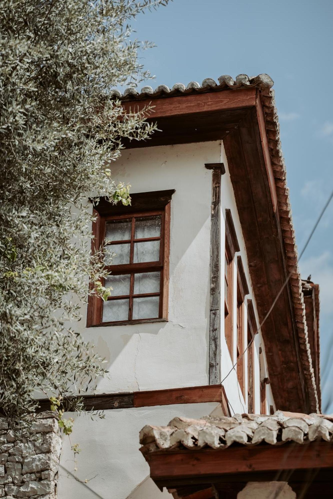 Hotel Ansel Berat Luaran gambar