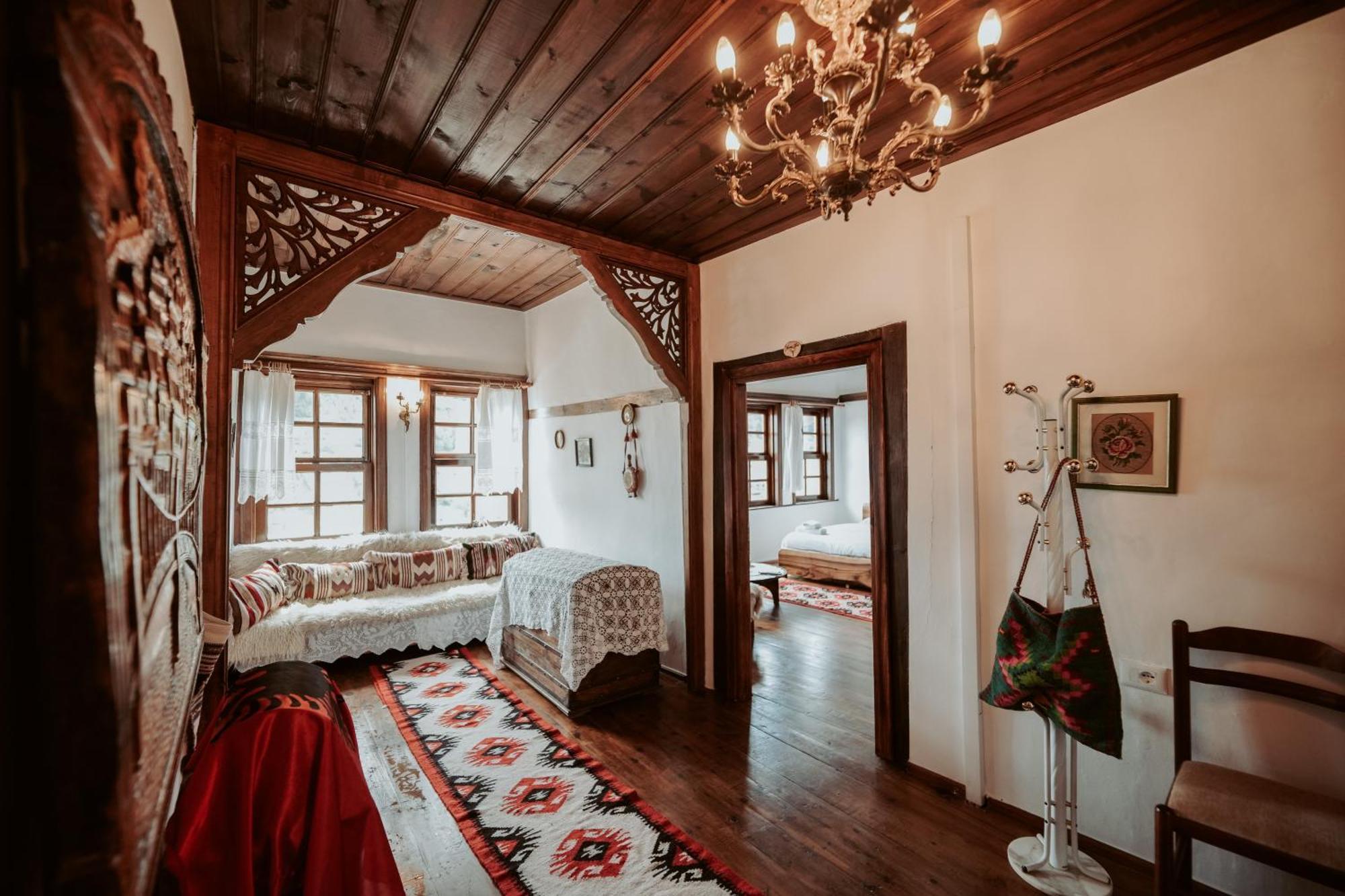 Hotel Ansel Berat Luaran gambar