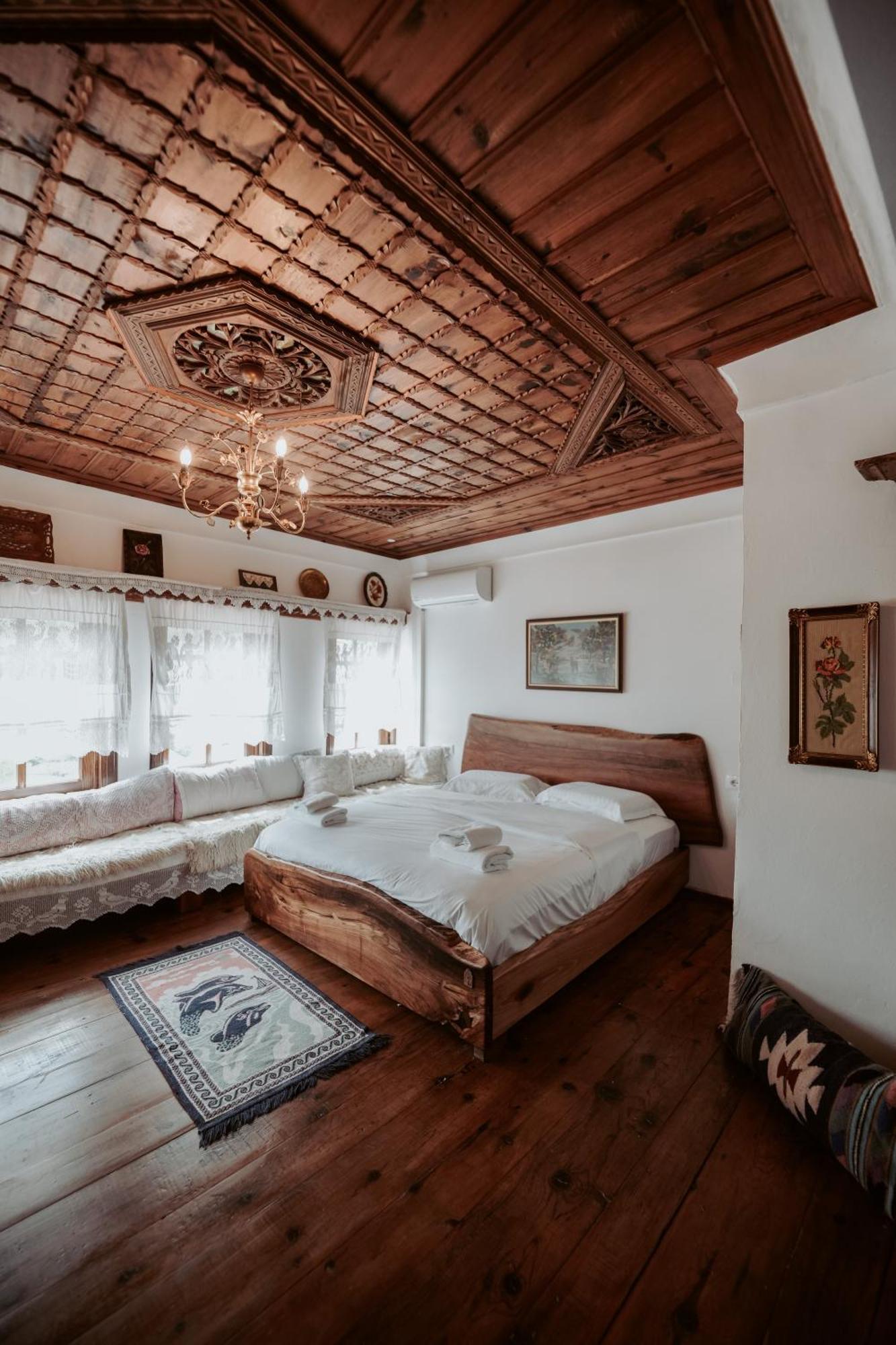 Hotel Ansel Berat Luaran gambar